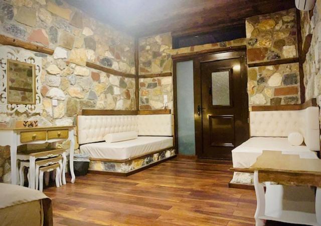 Émbonas Ataviros Hotel المظهر الخارجي الصورة